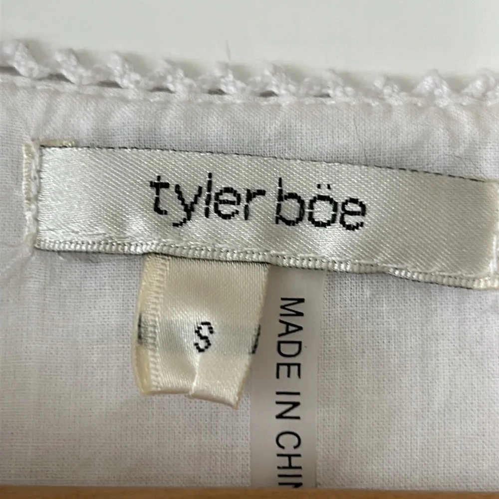 Tyler Boe Izzy Eyelet Topper Crochet Dress w Bell Sleeves Notch Neck White - Picture 6 of 15